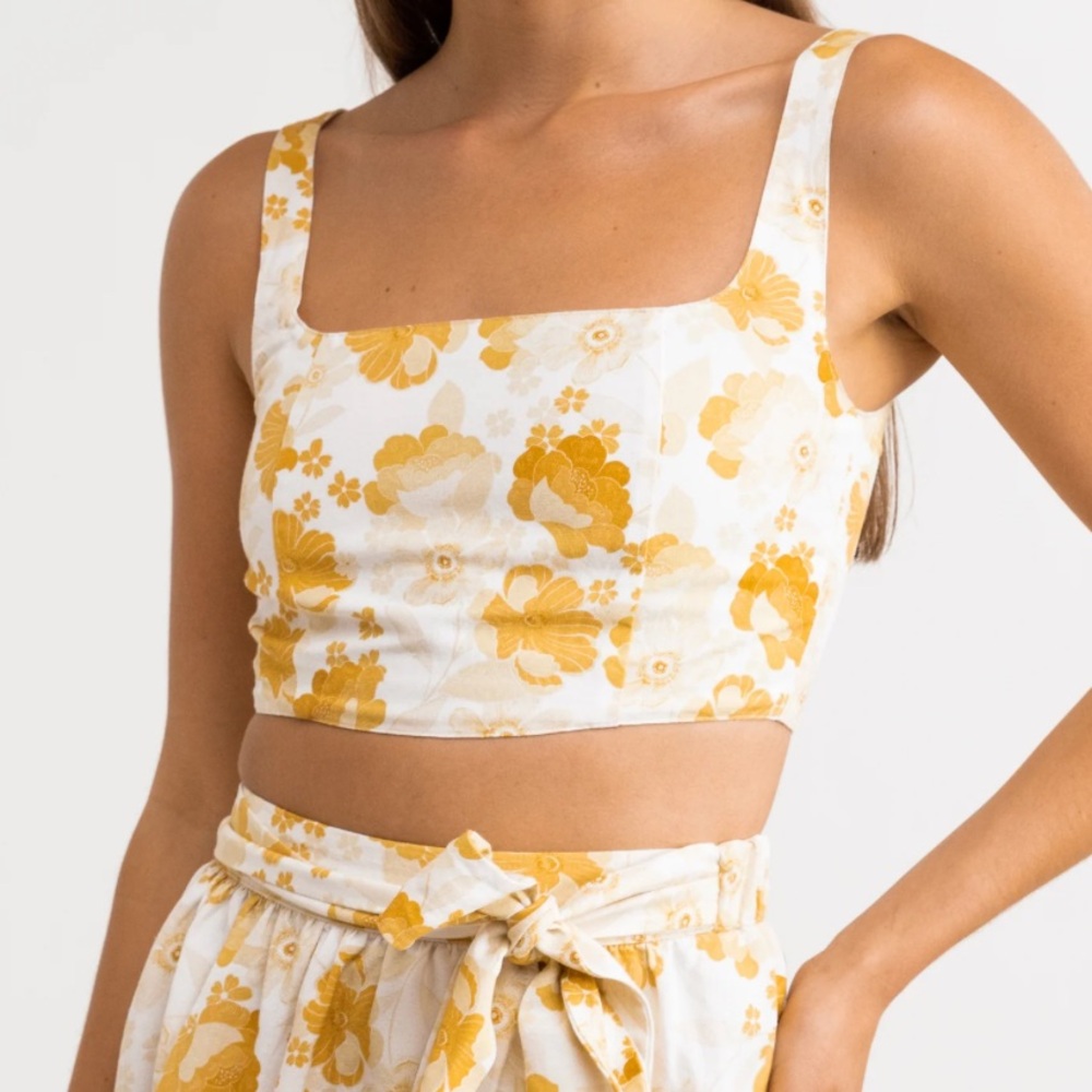Rhythm floral crop tank top